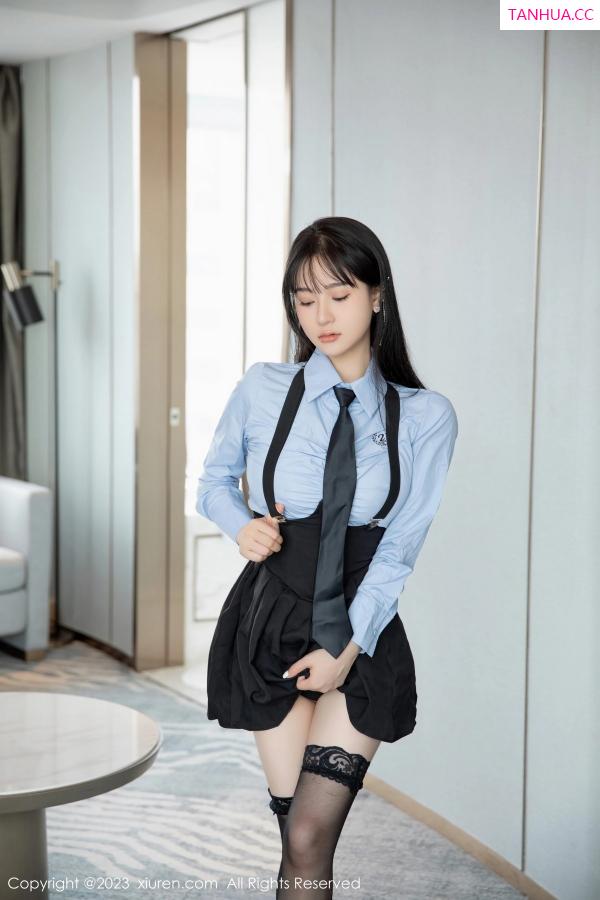   [XiuRen]高清写真图 2023.07.26 No.7140 柚琪Rich 性感学妹第7张图片